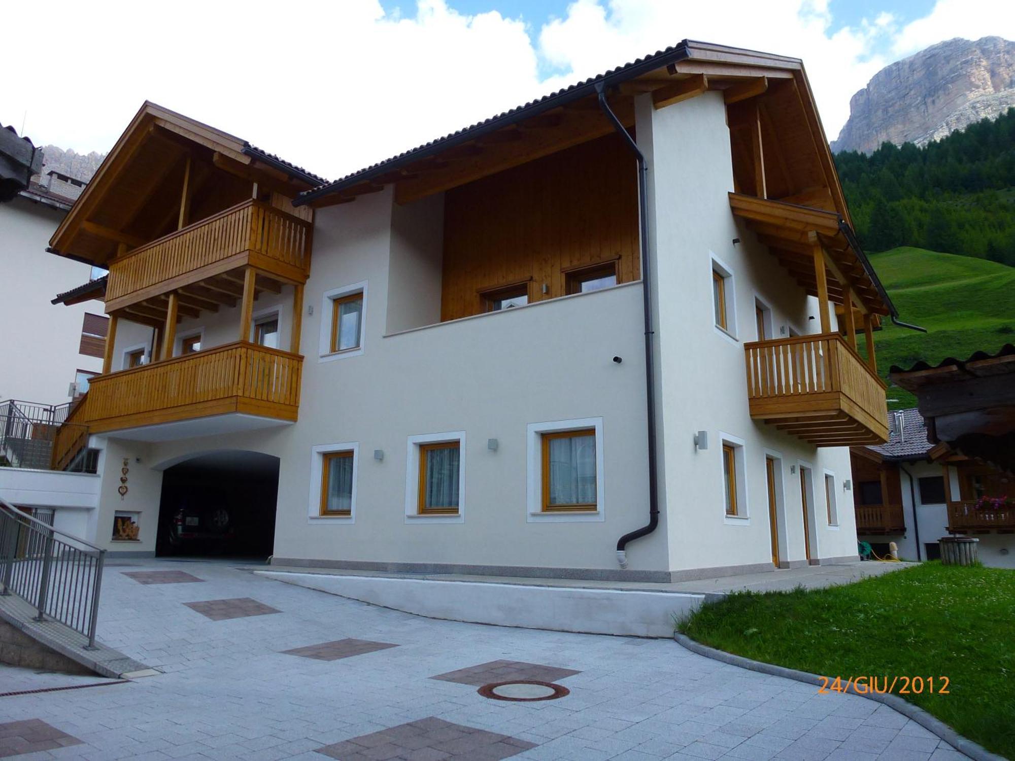 Residence Ciasa Dl Mone Colfosco Exterior foto